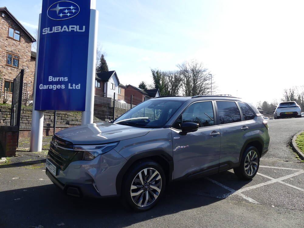 New Model Forester Touring 2.0 e-boxer AWD Automatic hybrid