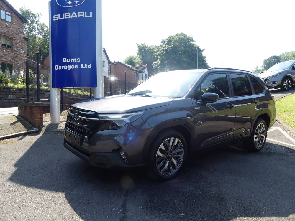 New Model Forester Touring 2.0 e-boxer AWD Automatic hybrid
